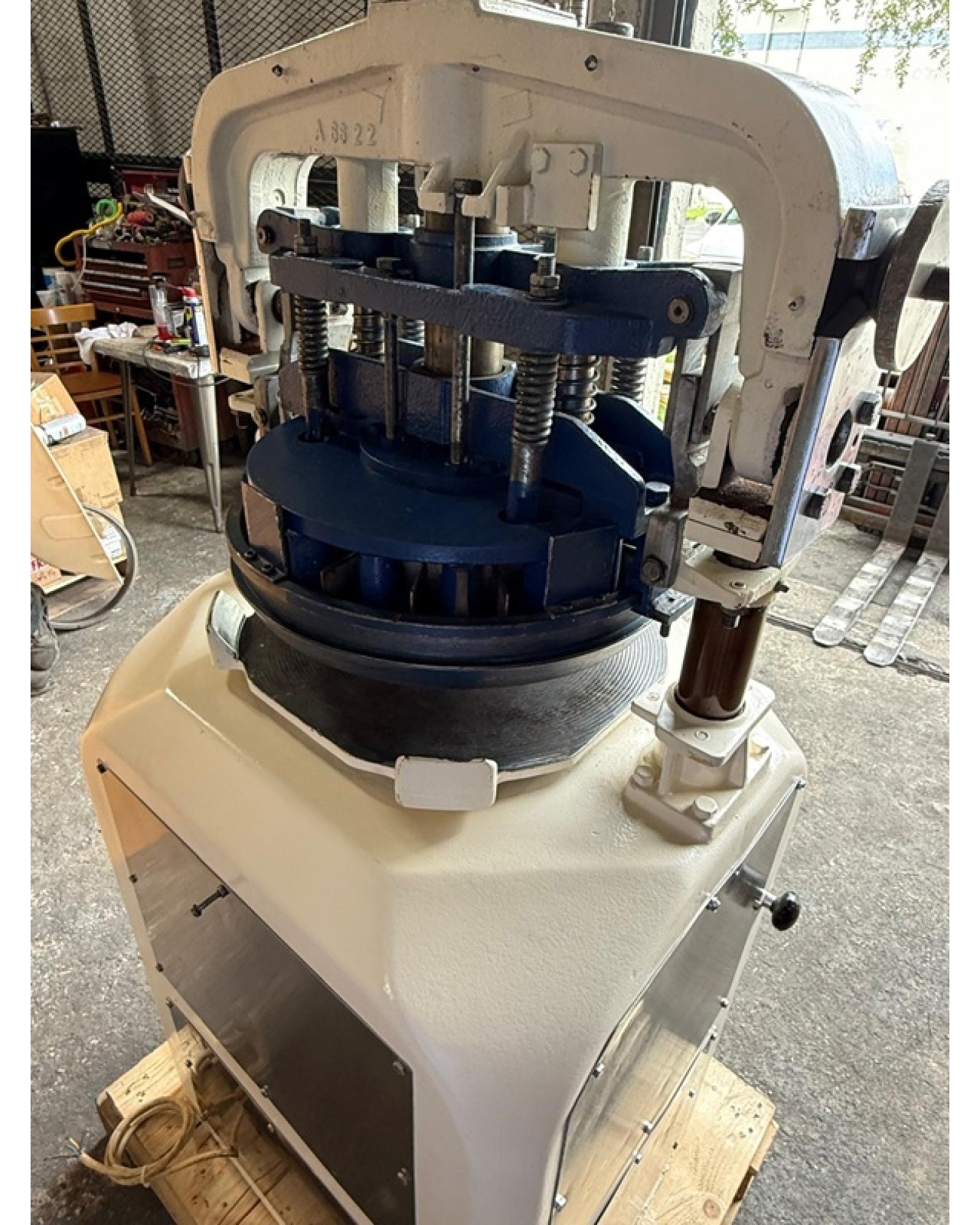 Erika Record Dough Divider / Rounder (USED)