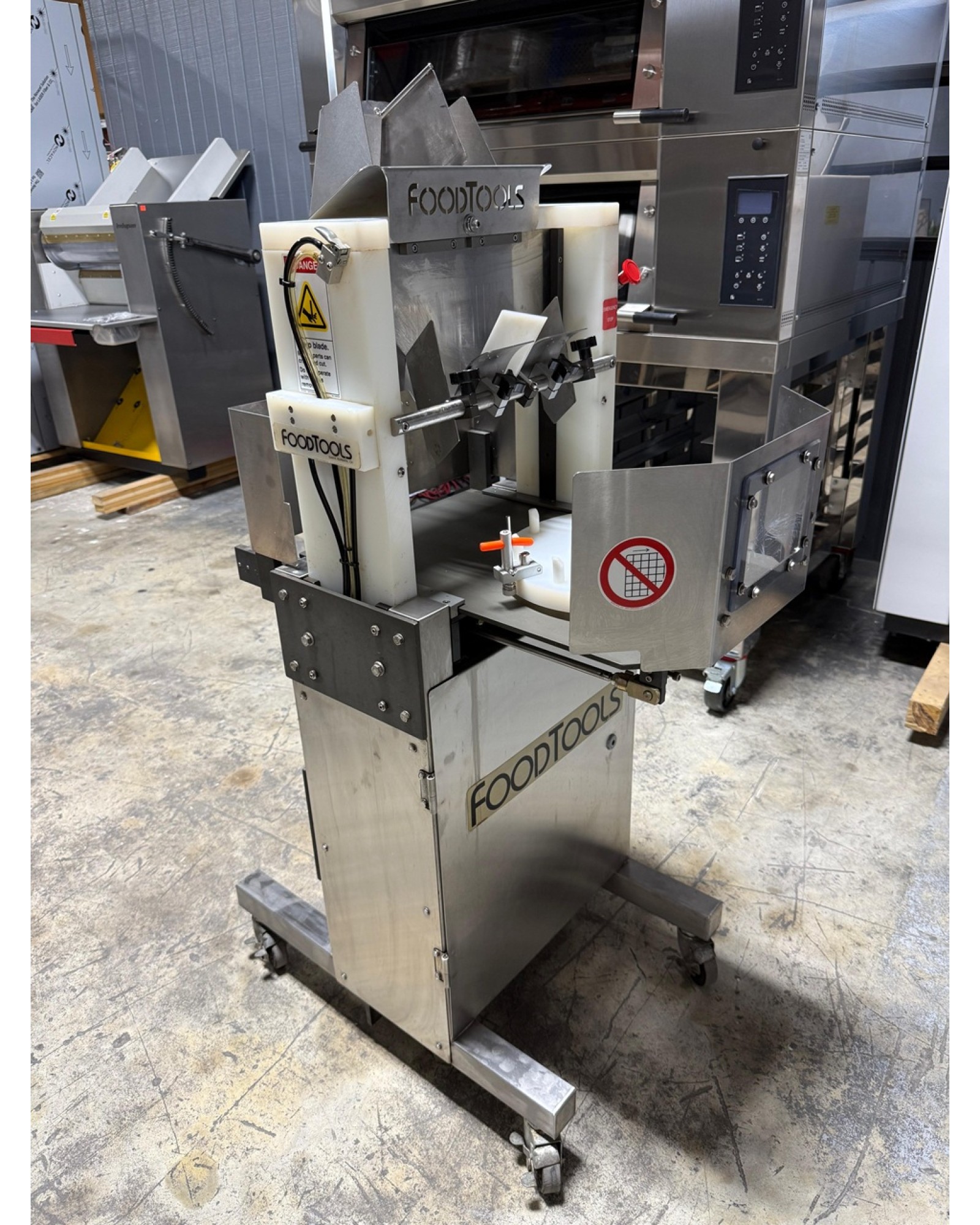 FoodTools Pie Cutter (USED)