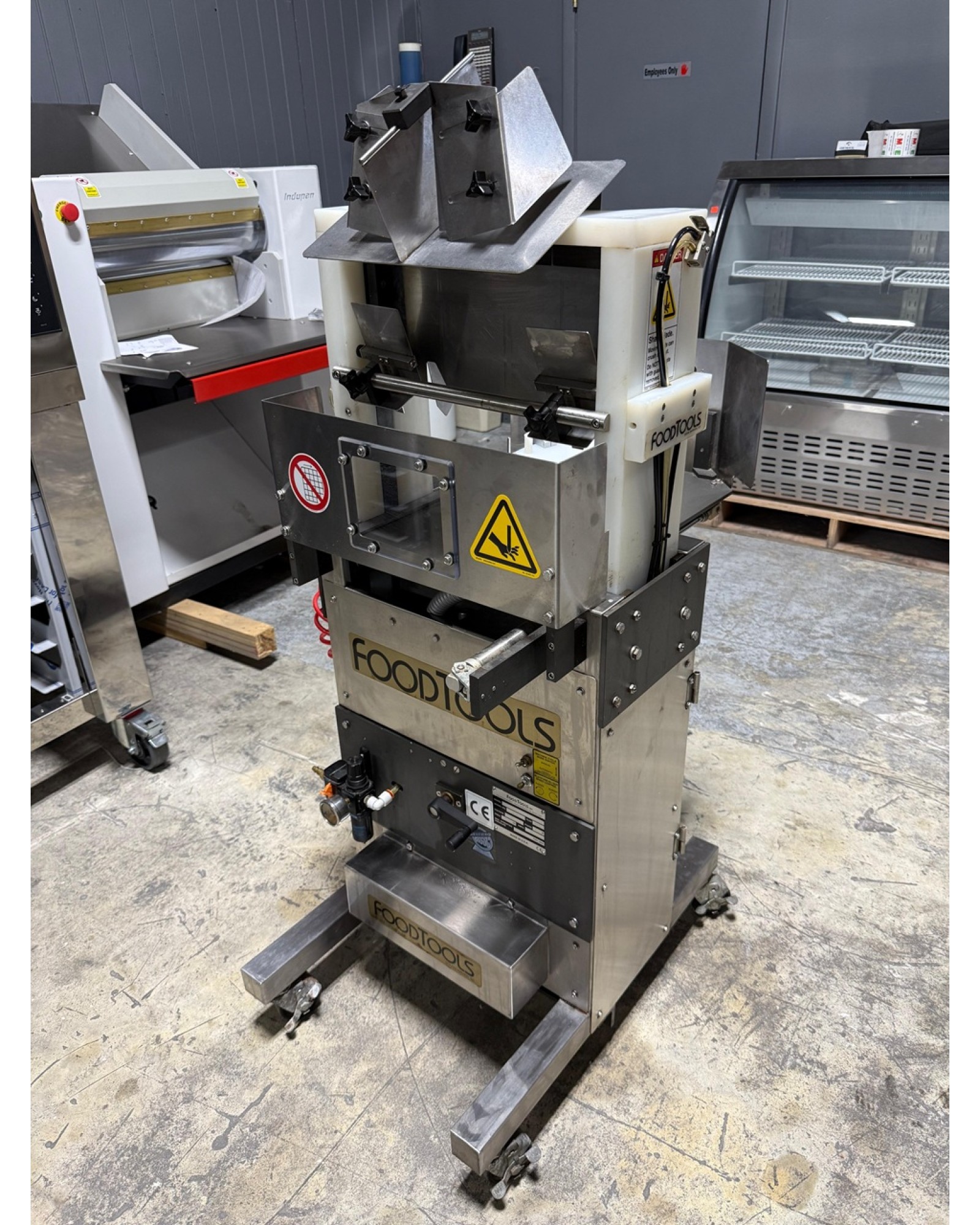 FoodTools Pie Cutter (USED)