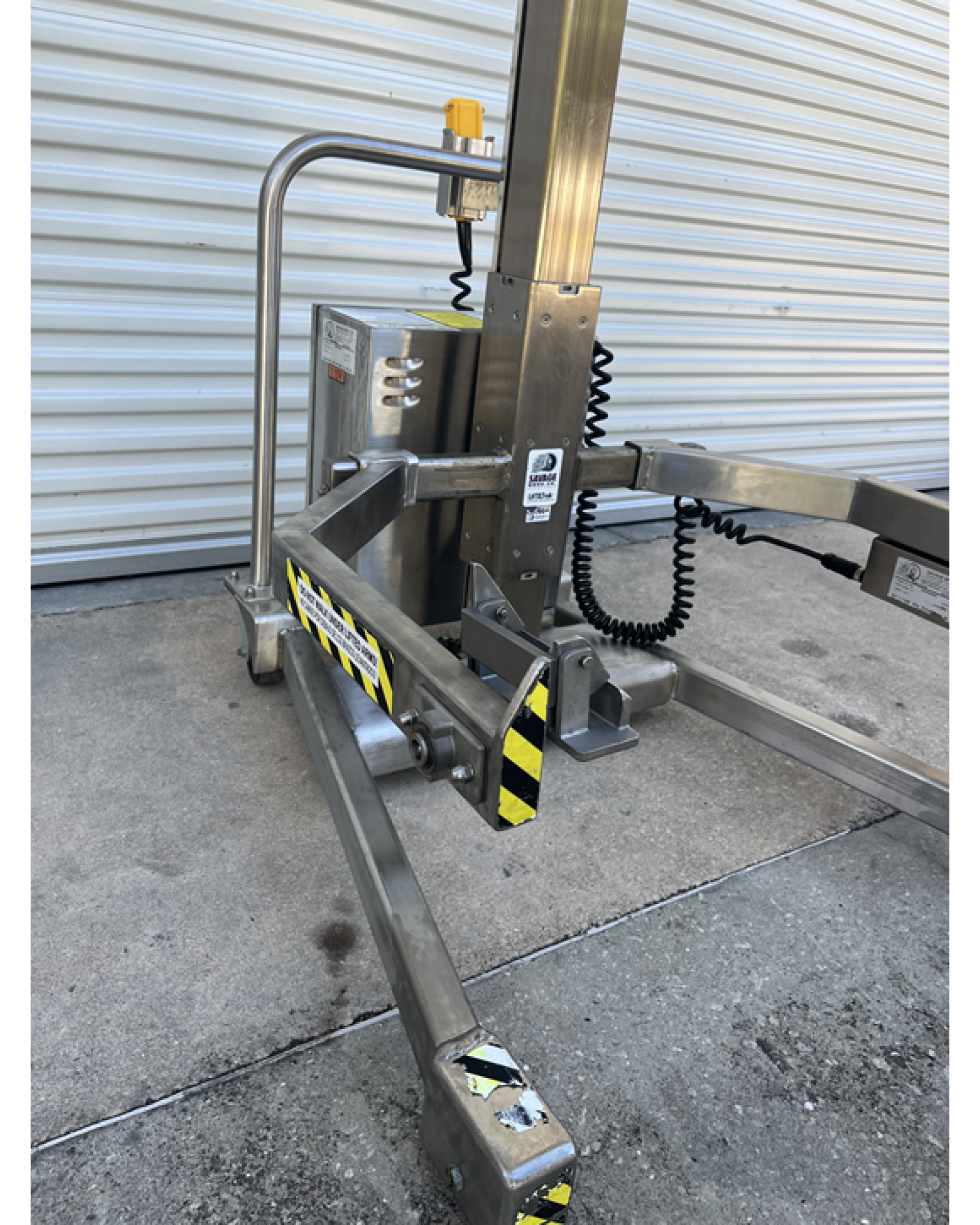 Savage Bros. Bowl Lift (USED)