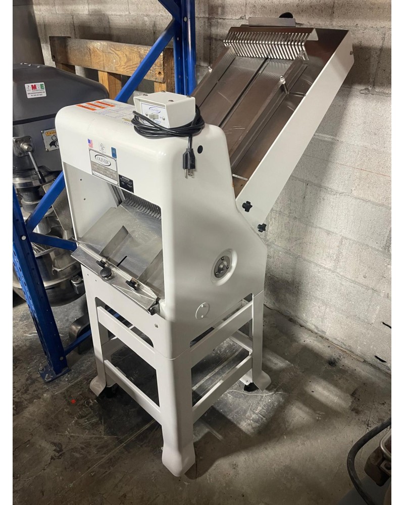 Oliver Gravity-Feed Bread Slicer (USED)