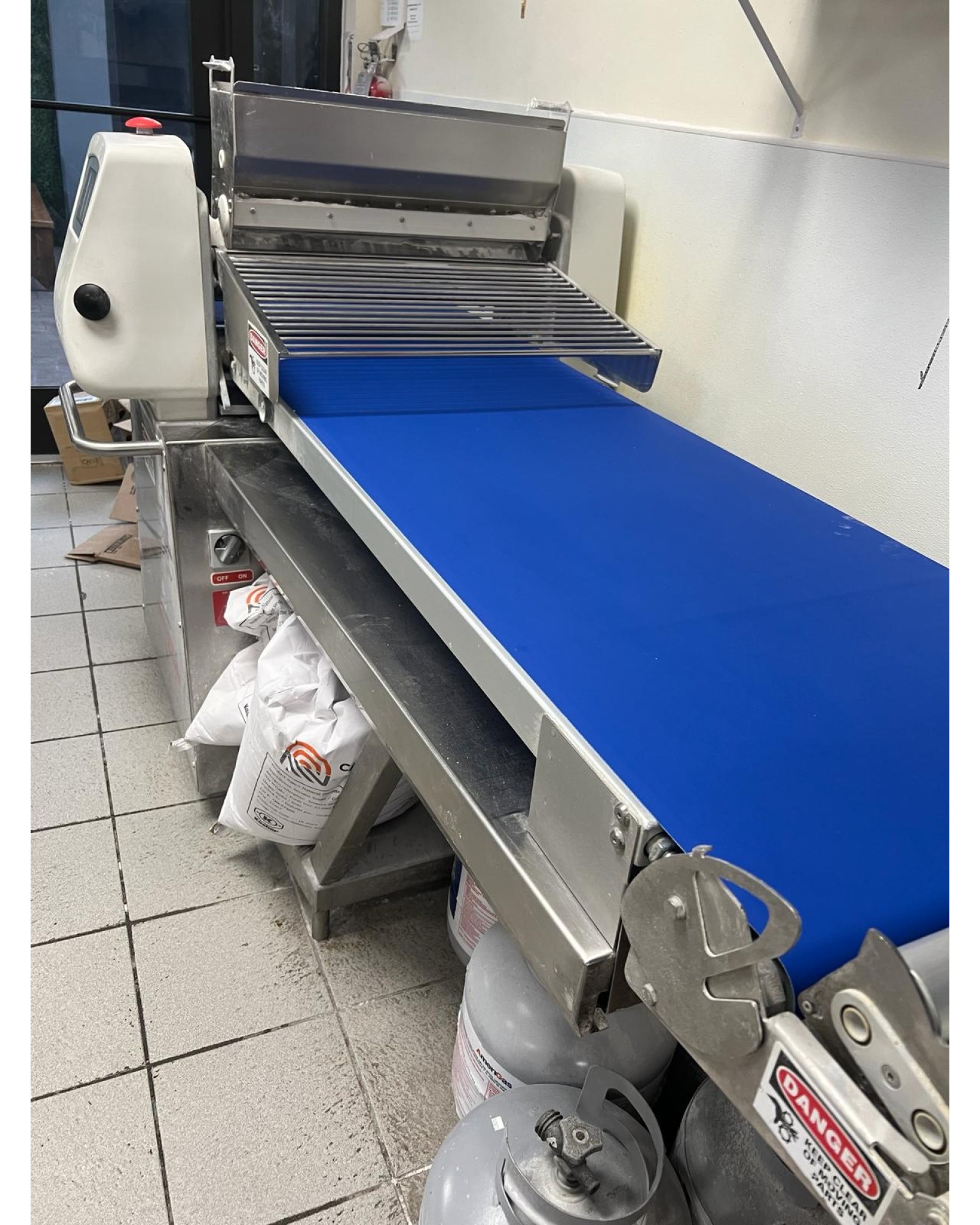 Rondo Automatic Reversible Dough Sheeter (USED)
